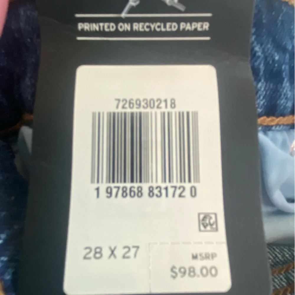 NWT Levi’s Ribcage High-Rise Jeans – Women’s New With Tags - Picture 5 of 5
